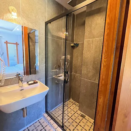 Aya Yorgi Evleri Hotel