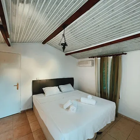 Aya Yorgi Evleri Hotel