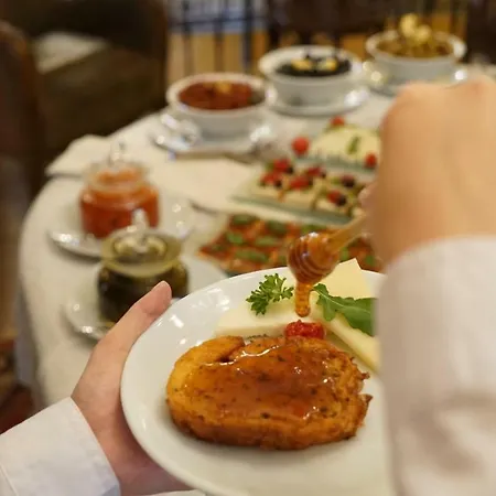 Aya Yorgi Evleri Hotel *
