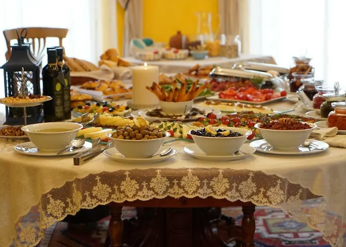 Aya Yorgi Evleri 호텔 보즈자아다